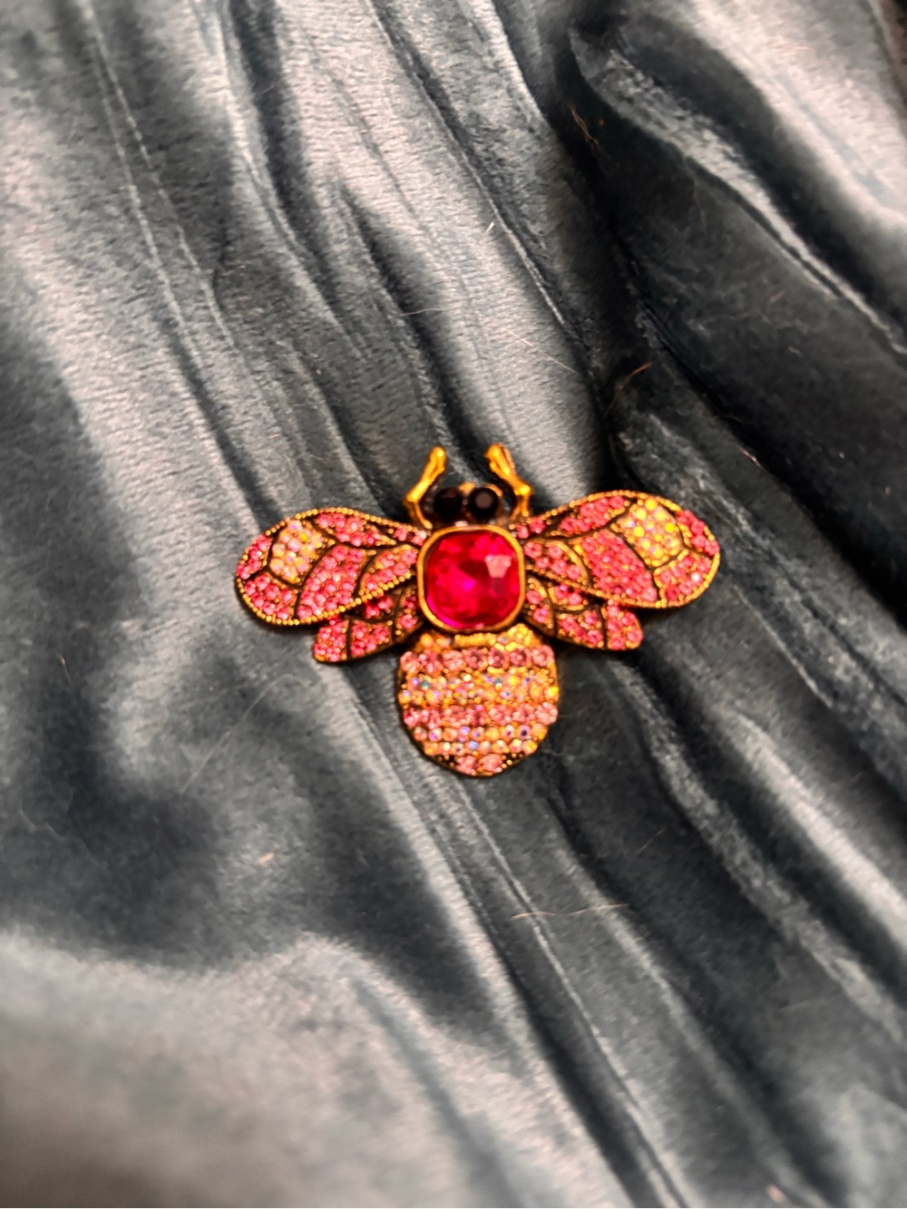 Aratta Pink and Gold Bee Crystal Brooch.Retail $40